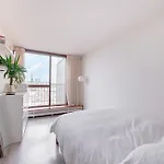 New - 3 Bedroom Flat With Eiffel Tower View